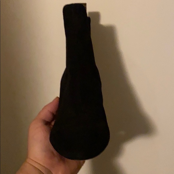 Louis Vuitton ankle boots. Size 37 - Picture 4 of 4